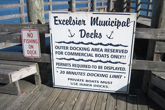 docks sign
