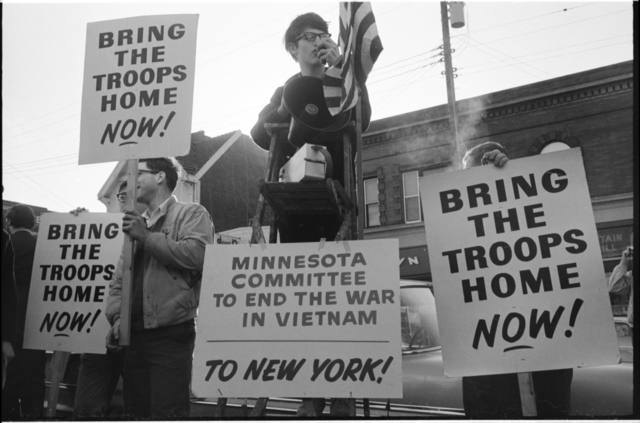 photo of vietnam war protest in dinkytown