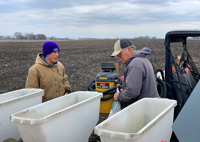 More cover crops could help Minnesota's soil and water. What do farmers think about it? - MinnPost