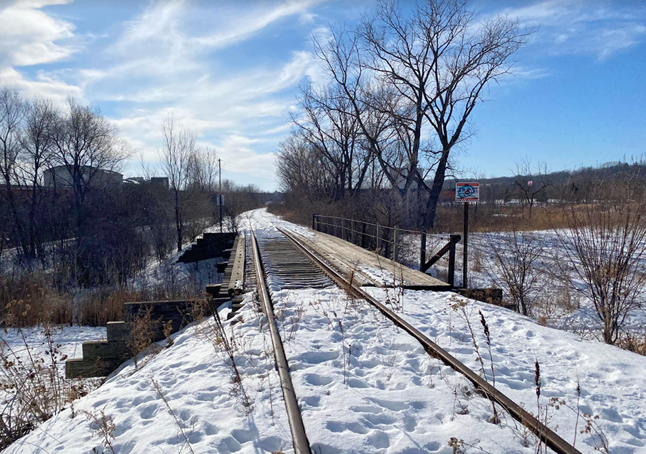 The latest case of railroad obstruction is the Canadian Pacific Rail spur, a five-mile obsolete right-of-way that runs through St. Paul’s Highland and West Seventh neighborhoods.