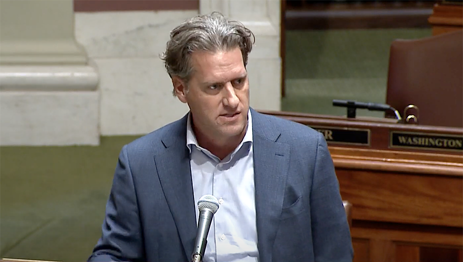 Minority Leader Kurt Daudt: “There is a bill that was introduced in today’s introductions that I think can’t wait. We need to take it up right now.”