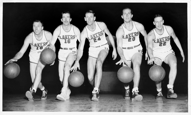Members of the 1950 Minneapolis Lakers.