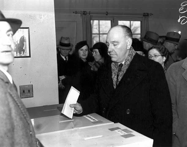 Ernest Lundeen casting his ballot in the 1936 election.