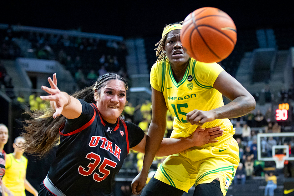 Utah forward Alissa Pili, left, and Oregon center Phillipina Kyei go after a loose ball on Jan. 26, 2024, at Matthew Knight Arena in Eugene, Oregon.