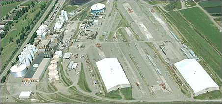 An aerial photo of the American Crystal Sugar plant in Moorhead, Minn.